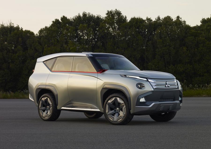  Mitsubishi Concept GC-PHEV 2015 года  (фото 18 из 31)
